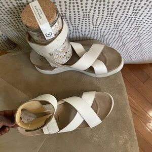 Fly London White Leather Sandals